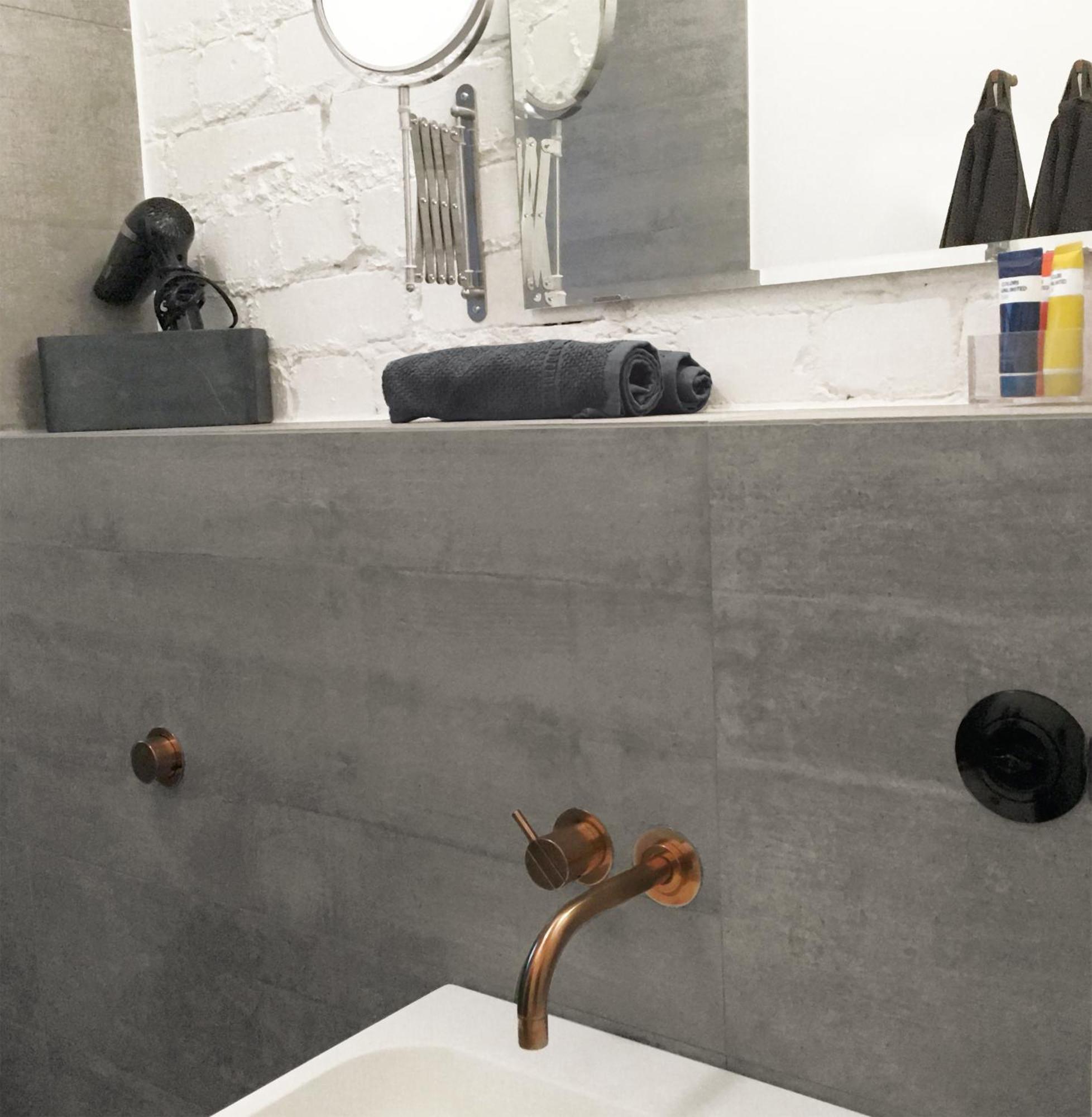 Square Rooms 8 Dusseldorf Bagian luar foto